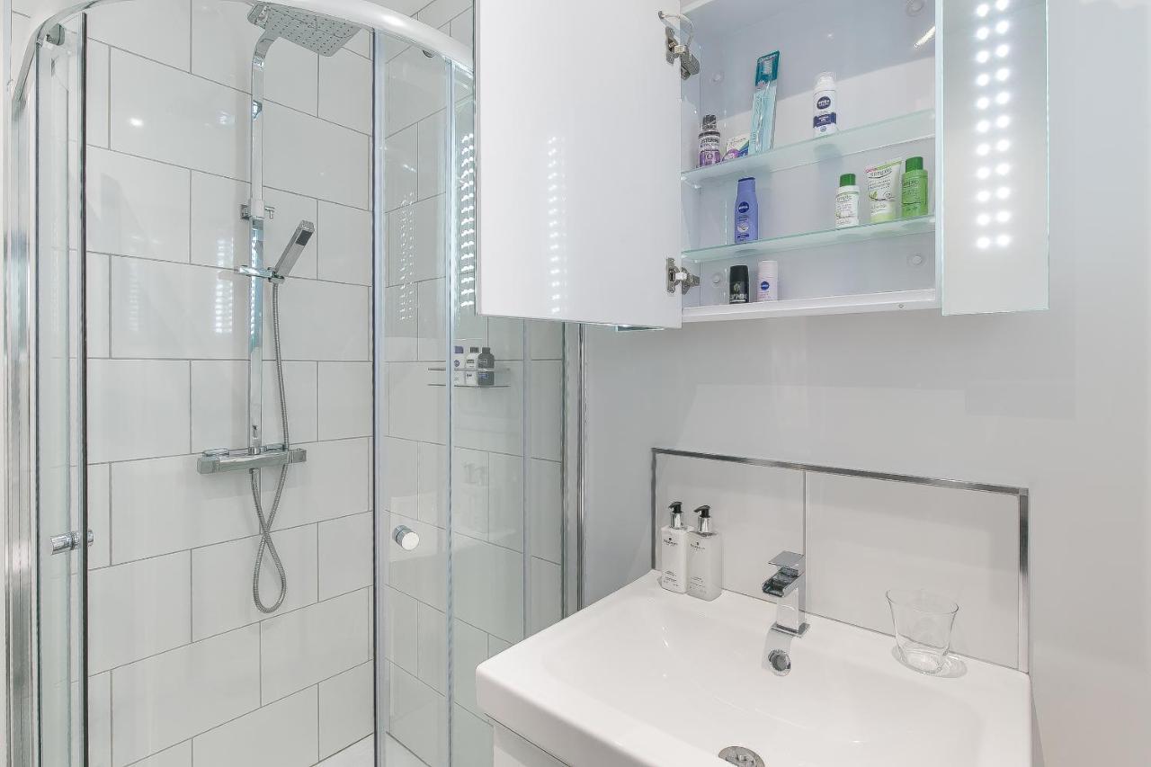 Maycourt Gem Apartment *